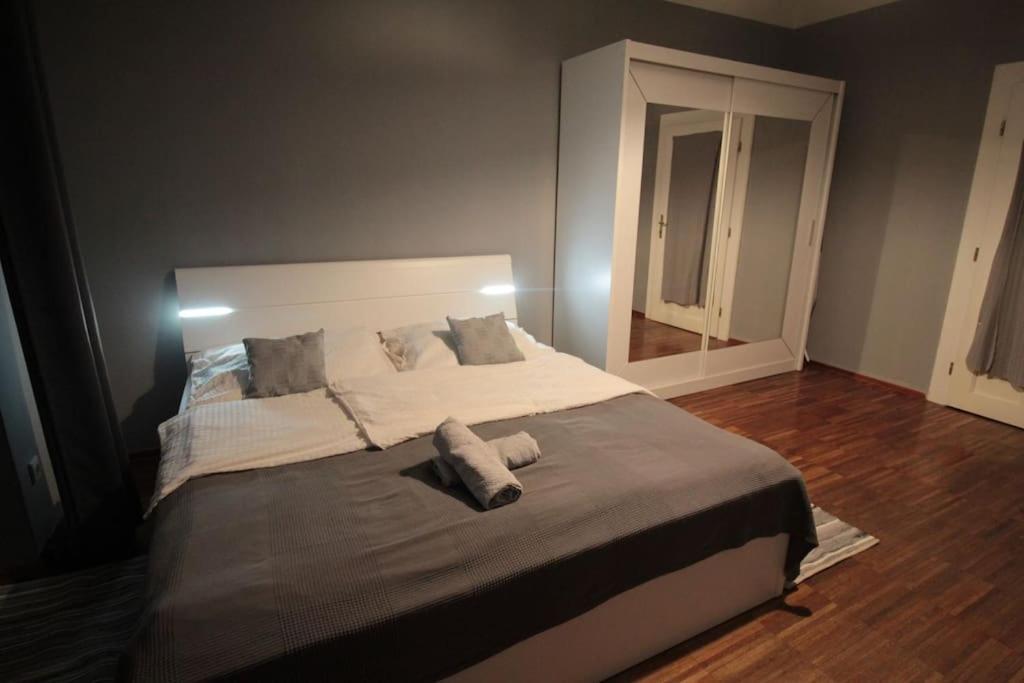 2 Bedrooms Close Vysehrad - Congress Centrum Prag Exterior foto