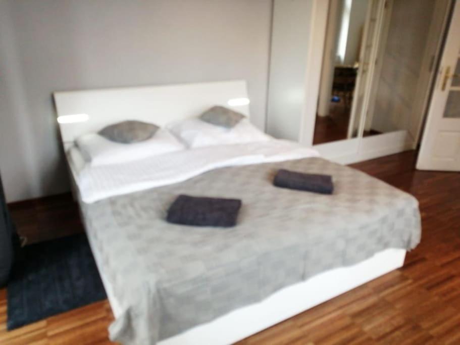 2 Bedrooms Close Vysehrad - Congress Centrum Prag Exterior foto